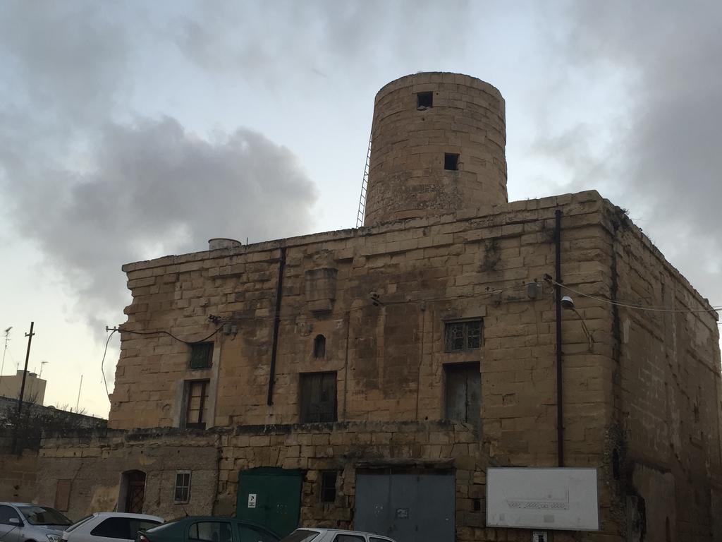 Rose Building *
